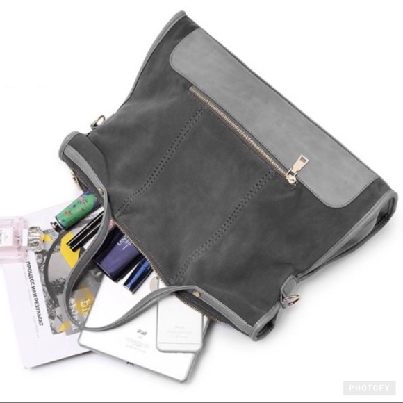 Just In! 🆕 HELSINKI Large Crossbody Tote - Picture 8 of 8